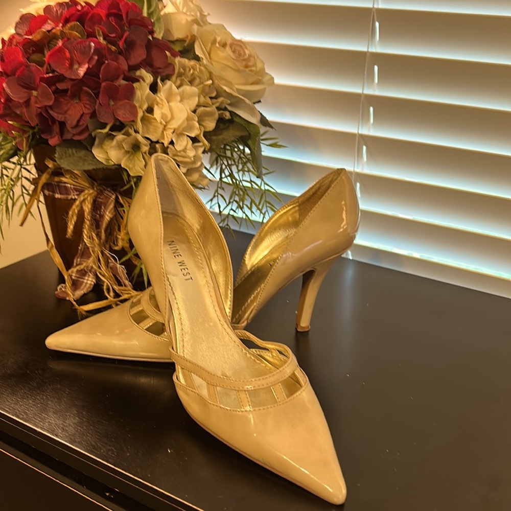 Nine West Tan Patent Leather Heels